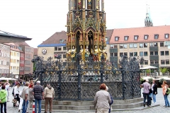 Staedtetour Nürnberg - Schöner Brunnen